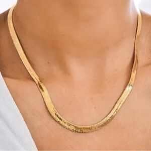 House of Harlow | Gold Herringbone Snake Necklace